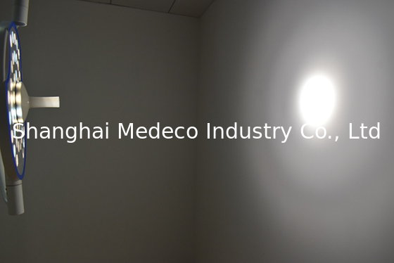 Cabinet médical LED de chirurgie d'hôpital actionnant le dôme simple t700 de lampe shadowless légère