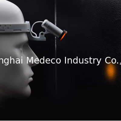 Salle d'opération de l'hôpital Clinique Appareils médicaux d'assistance chirurgicale Phare multifonctionnel 5500K ME-203AY-8