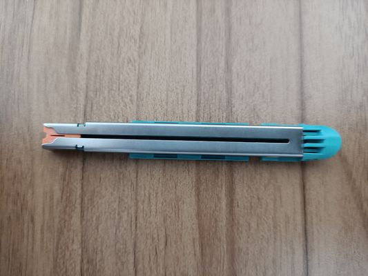 Cartouche linéaire endoscopique d'agrafeuse de recharge d'agrafeuse de coupeur pour la recharge abdominale de chirurgie Laparoscopic